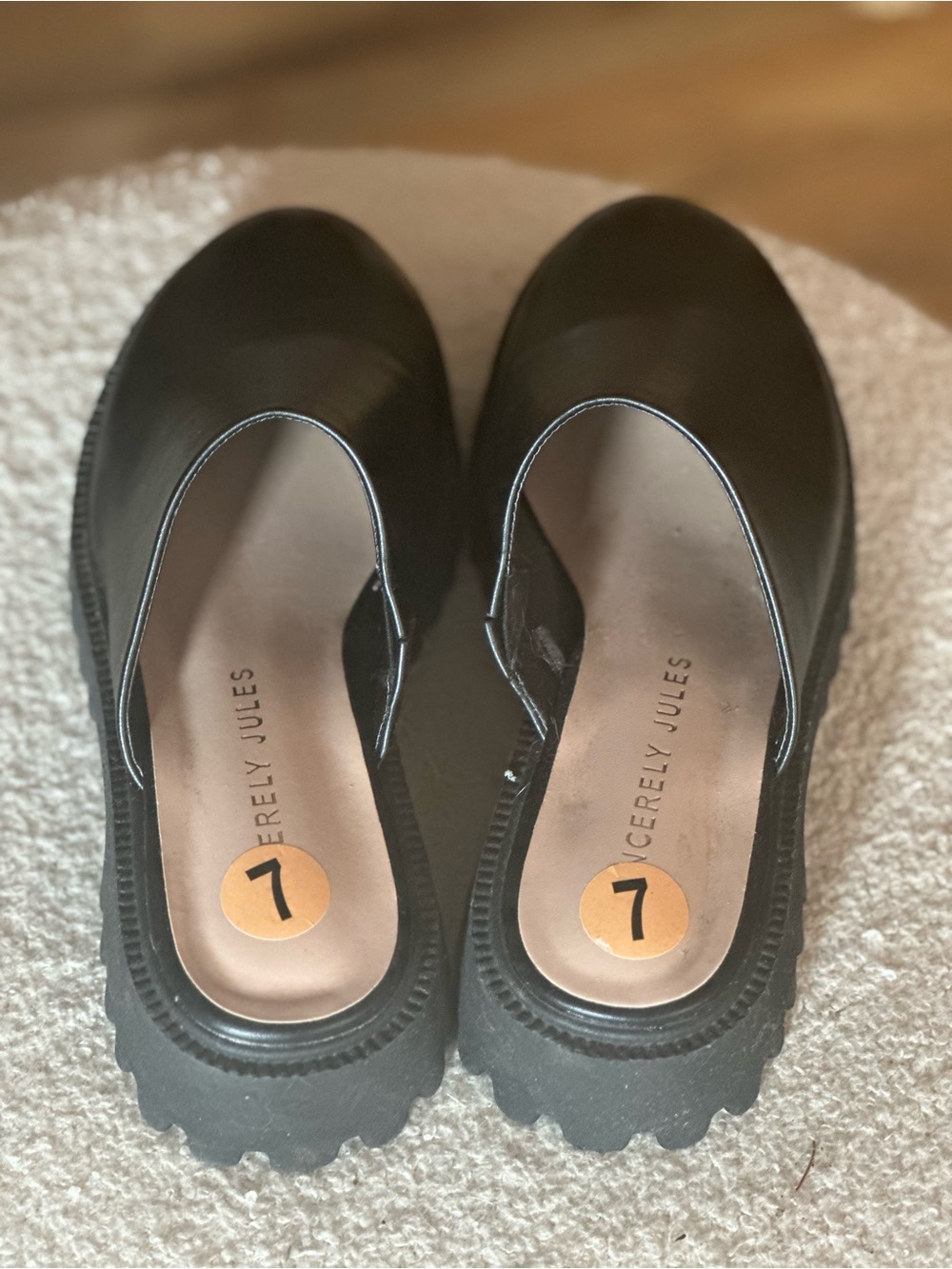 Sincerly Jules Black Slip-On Platform Clogs